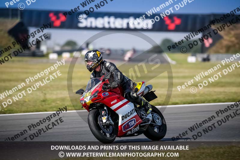 enduro digital images;event digital images;eventdigitalimages;no limits trackdays;peter wileman photography;racing digital images;snetterton;snetterton no limits trackday;snetterton photographs;snetterton trackday photographs;trackday digital images;trackday photos